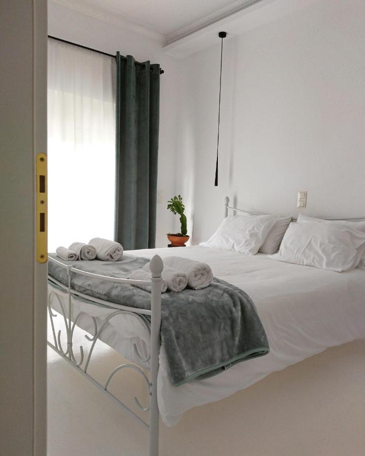 Zen Minimal Luxury Housing Tyros Villa Exteriör bild